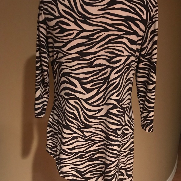 New Chico’s animal print top.. - Picture 3 of 3
